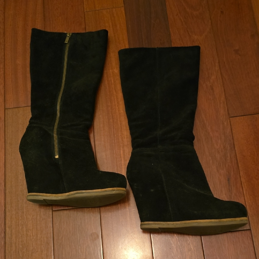 Lucky BRAND Black Suede Wedge Boots